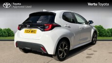 Toyota Yaris 1.5 Hybrid Design 5dr CVT Hybrid Hatchback